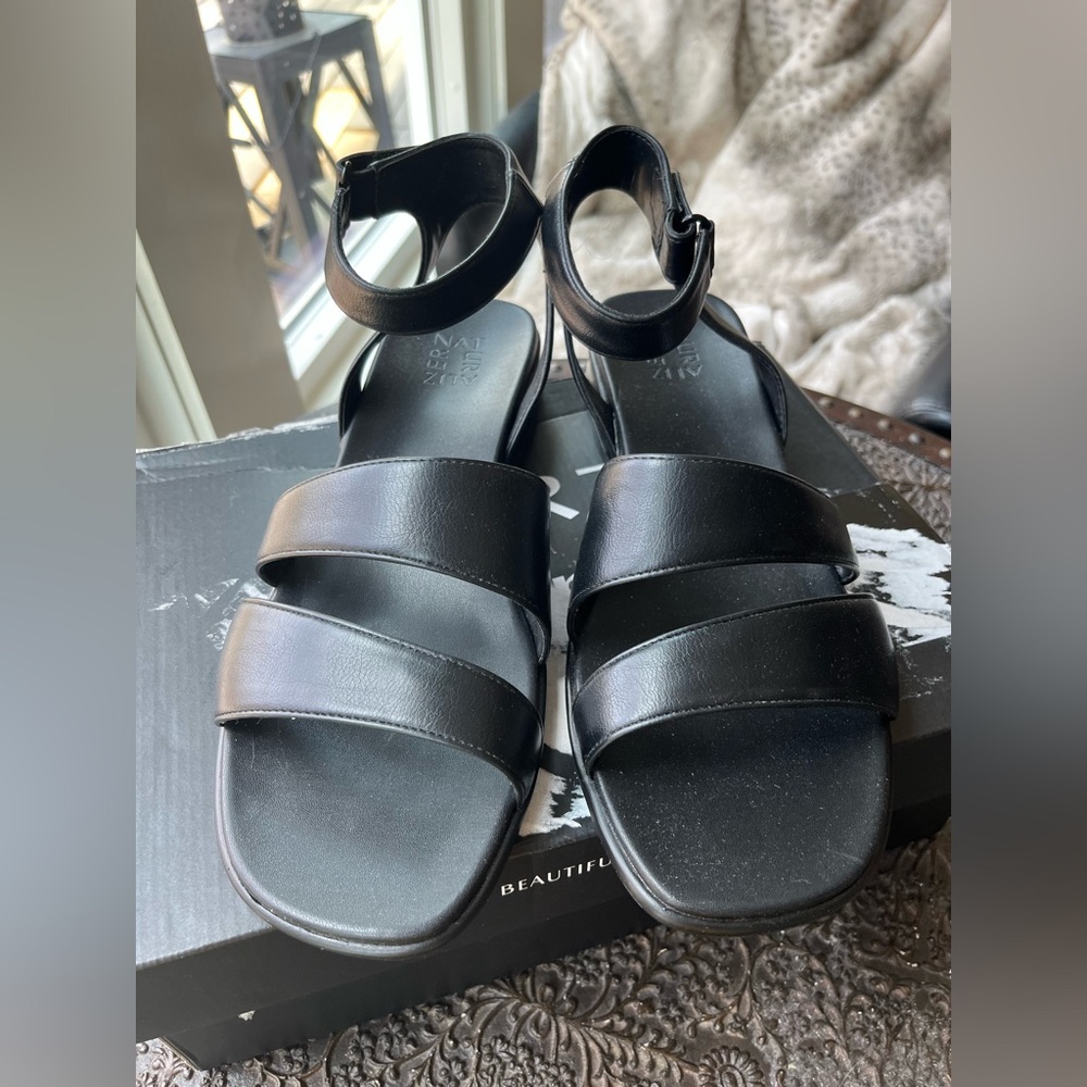 NATURALIZER EFFIE SQUARE TOE BLACK SANDALS 11 W WIDE - Picture 9 of 11